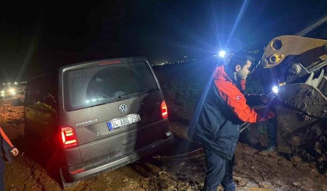 Hatay’da Navigasyon Mağduru 10 Kişilik Grup AFAD Operasyonuyla Kurtarıldı