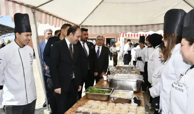 Kadirli’de Gastronomi Şenliği Düzenlendi