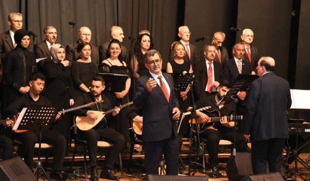 Osmaniye’de Türk Halk Müziği Rüzgarı Esti: Ezgilerle Dokunan Bahar Konseri