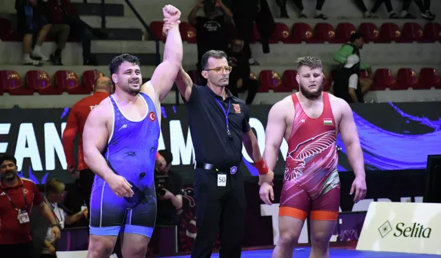 Rıza Kayaalp, 2026 Avrupa Güreş Şampiyonası’nda 13. Avrupa Şampiyonluğunu Kazandı