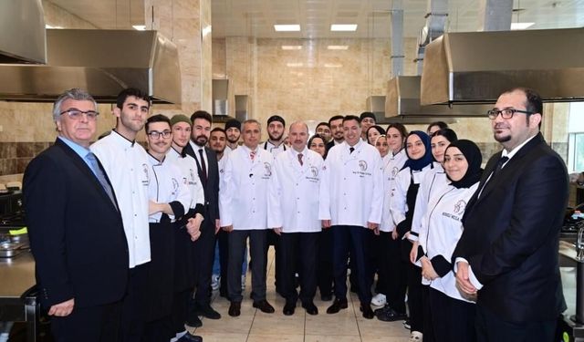 OKÜ’de Gastronomi Etkinliği Renkli Anlara Sahne Oldu