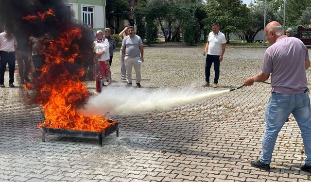 Düziçi MYO’da AFAD’dan Personelle Afet Farkındalık Eğitimi ve Yangın Tatbikatı