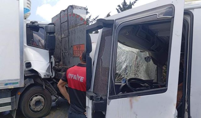 Osmaniye’de TAG Otoyolu Felç Oldu! Tır Tankere Saplandı: 2 Yaralı