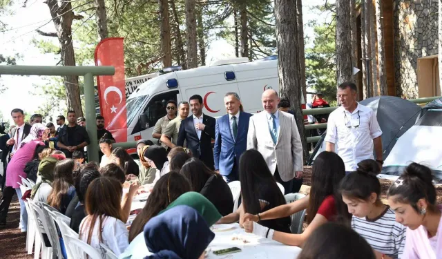 Zorkun Yaylası'nda Gençlik Kampına Yoğun İlgi!