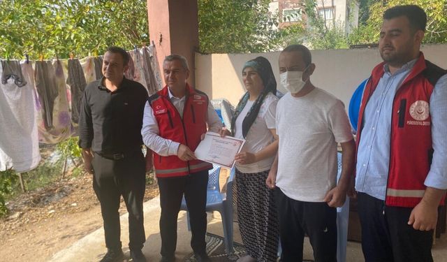 Devletin Şefkat Eli Ellek'te! İl Müdürü Yılmaz Coşkun Ailesini Ziyaret Etti
