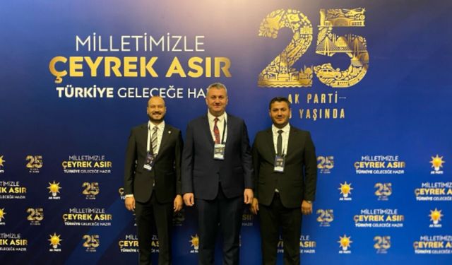 Osmaniyeli Belediye Başkanları AK Parti’nin 25. Yıl Dönümü Programında Bir Araya Geldi