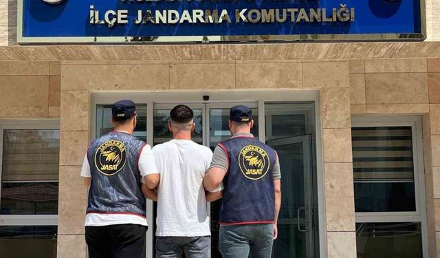 Adana Kozan ilçesinde 17 yıl hapis cezasıyla aranan suçlu yakalandı
