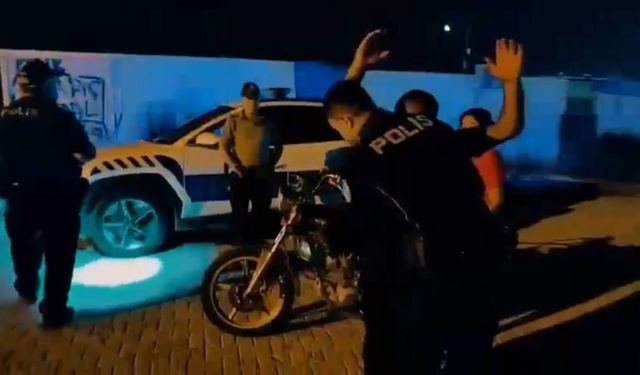 Antakya genelindeki asayiş uygulamasında kaç kişi ve araç denetlendi