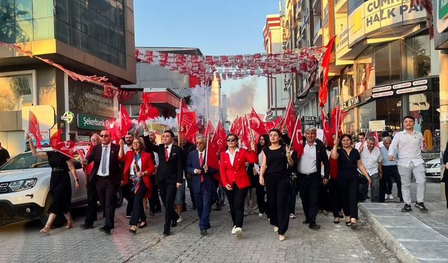 CHP Osmaniye 103. Yıl Dönümüne Özel Yürüyüş Gerçekleştirdi