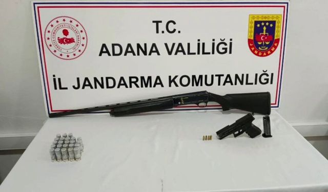 İl Jandarma Komutanlığı ekipleri ruhsatsız silahlara ulaştı