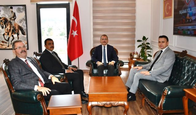 Kadirli'de Devir Teslim Töreni Sonrası Kaymakam Dolu'ya Ziyaret