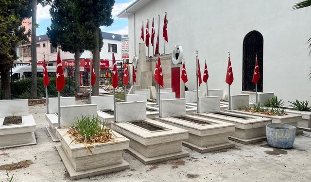 Osmaniye'deki O Şehitliğin Hikayesini Biliyor Musunuz? Avludaki 104 Yıllık Sır