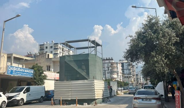 Osmaniye Saat Kulesi Yeniden İnşa Ediliyor