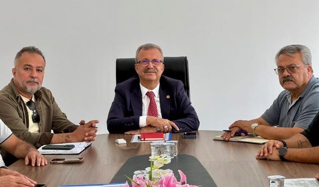 Ellek Belediyesi Zeytin Festivali Öncesi İşletmecilerle Bir Araya Geldi