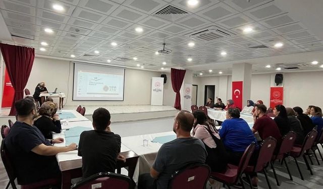 Kadirli Huzurevi Personeline Sıfır Atık Eğitimi Verildi