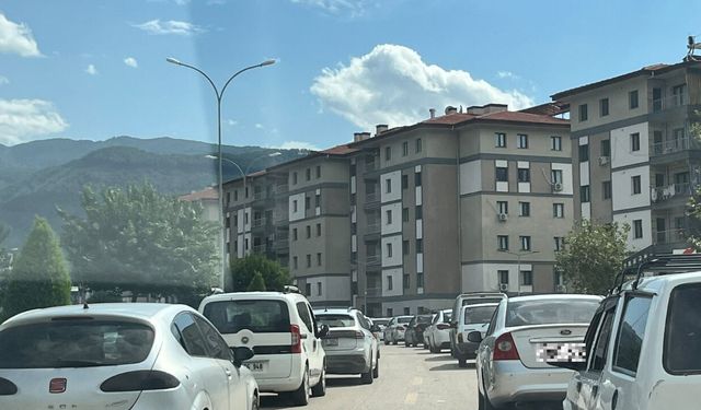 Sınav Bitti, Trafik Çilesi Başladı! Osmaniye’de Yollar Kilitlendi