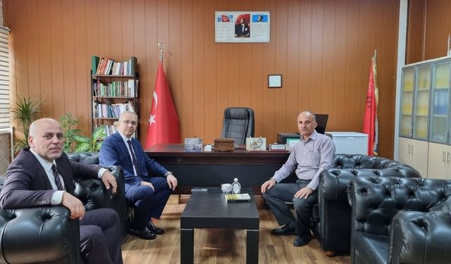 Osmaniye İl Müftüsü Ahat Taşcı’dan İmam Hatip Ortaokuluna Ziyaret