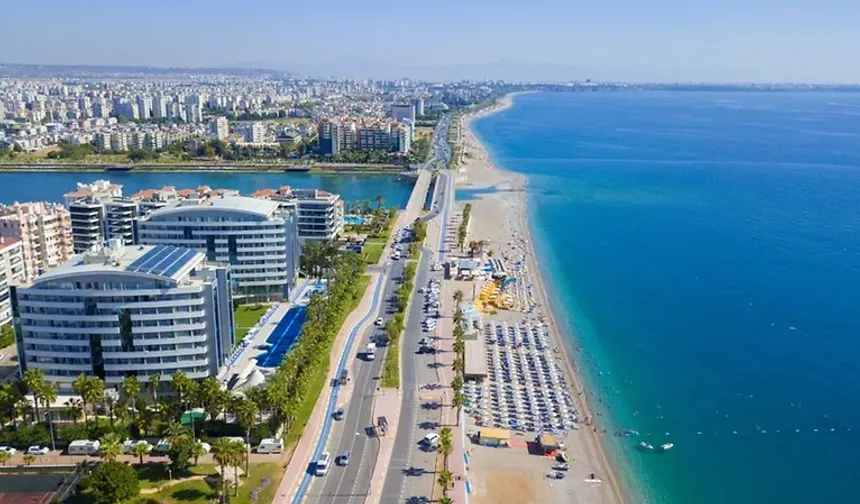 Antalya Konyaaltı nerede ve nasıl gidilir? Konyaaltı Plajı’na nasıl gidilir? Konyaaltı konaklama ve ücret bilgileri 2025