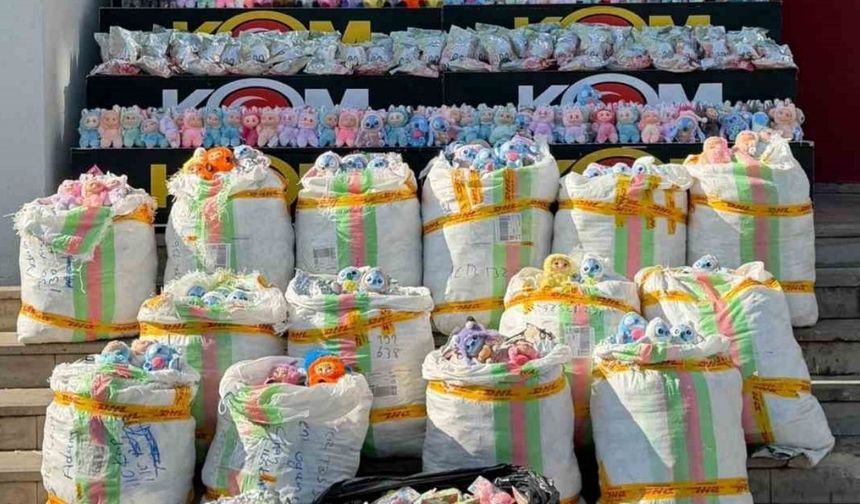 Adana’da 2 Bin 605 Kaçak ‘Labubu’ Oyuncağı Ele Geçirildi