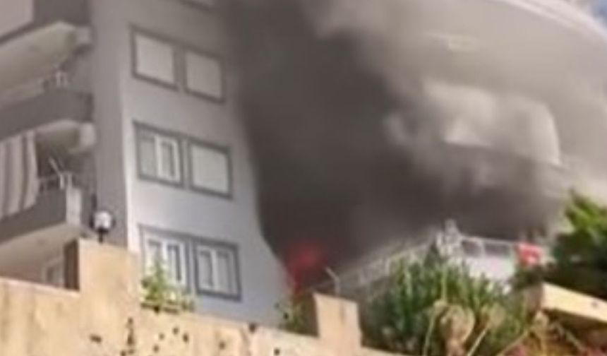 Alanya’da Apartman Dairesinde Yangın!
