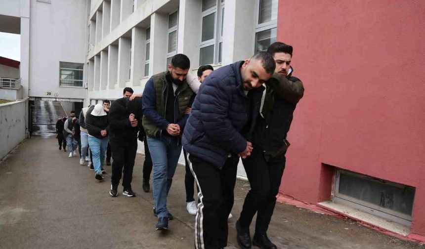 Adana merkezli 6 ilde yasadışı bahis operasyonu 13 tutuklama