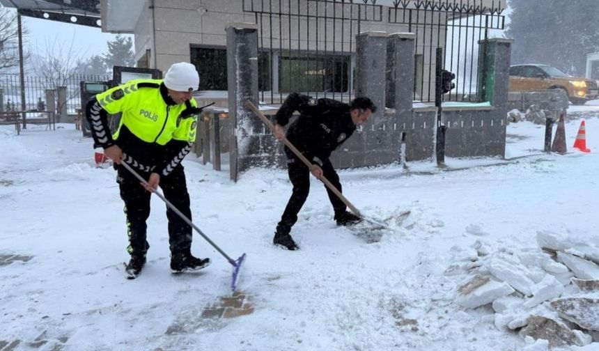 Osmaniye’de Bu Görüntü Gündem Oldu: "Toplumsal Sorumluluk Budur"