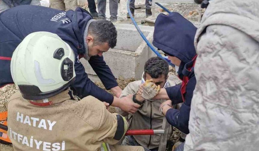 Şantiye alanındaki kuyuya düşen kişi yaralandı