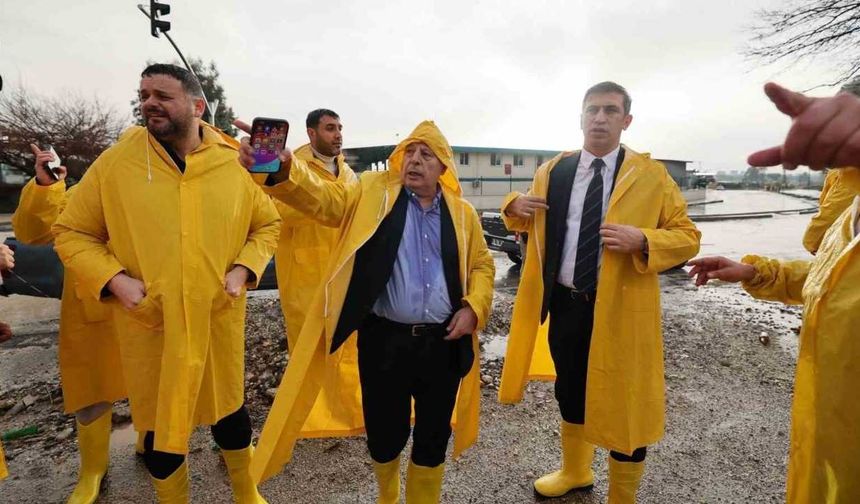 Yüreğir Belediyesi yoğun yağışlar için kriz masası kurdu