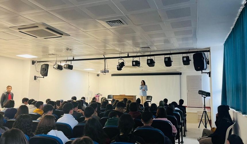 Geleceğim Ellerimde Projesi ile Öğrencilere Kariyer Rehberliği