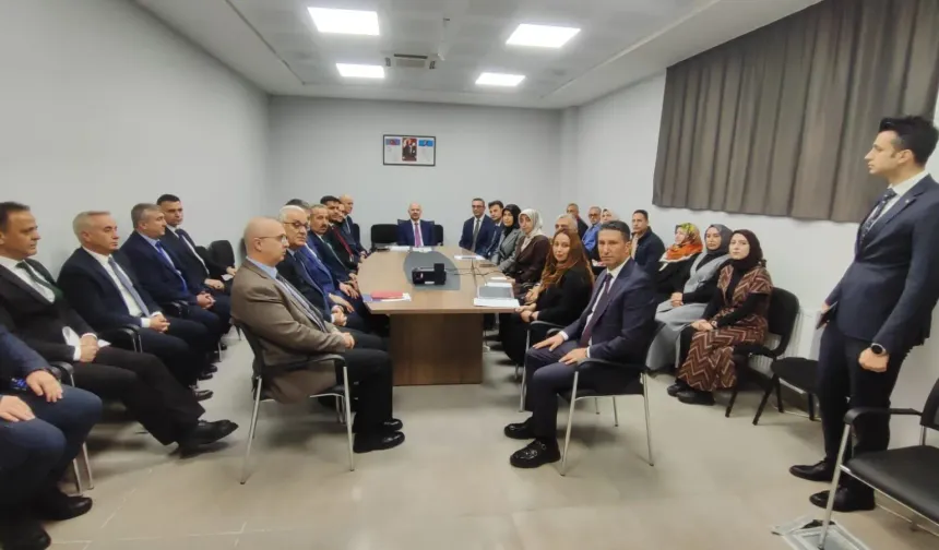 Osmaniye Valisi Mehmet Fatih Serdengeçti Hasanbeyli Kadın Bağımlılıkla Mücadele Merkezi’ni Ziyaret Etti