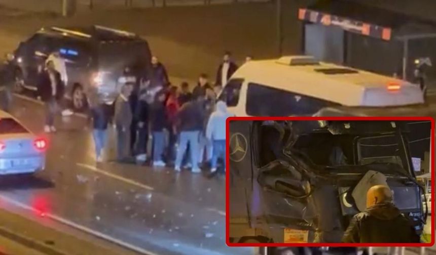 Görüntüler Videoda! Mersin'de tırlar çarpıştı!