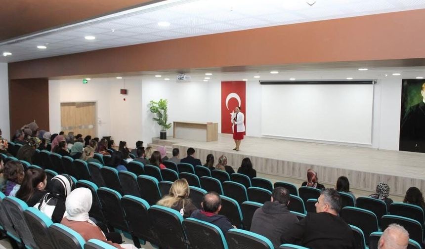 Osmaniye Eğitim ve Araştırma Hastanesi’nde İdari Koordinasyon Toplantısı Gerçekleştirildi