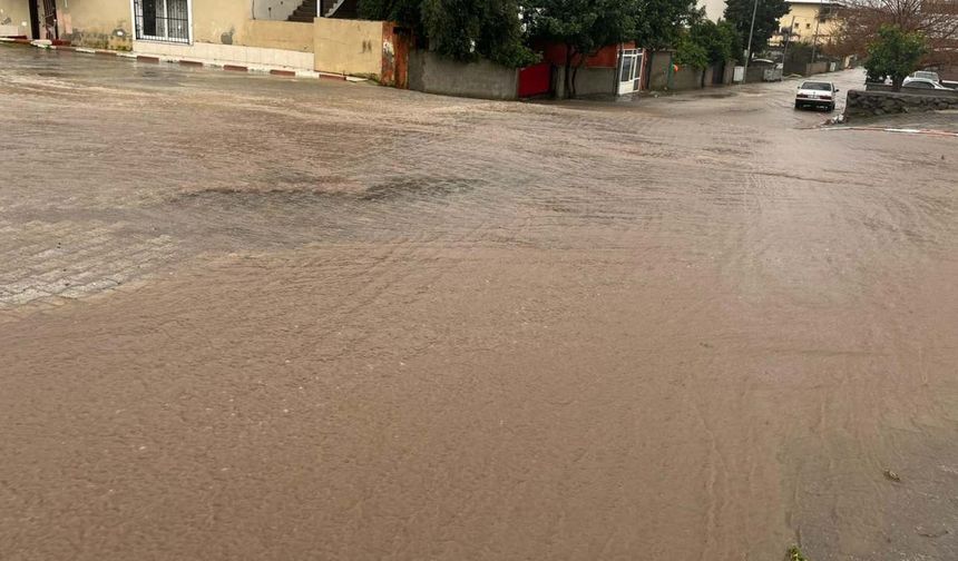 Osmaniye Toprakkale’de O Mahalle Sular Altında Kaldı