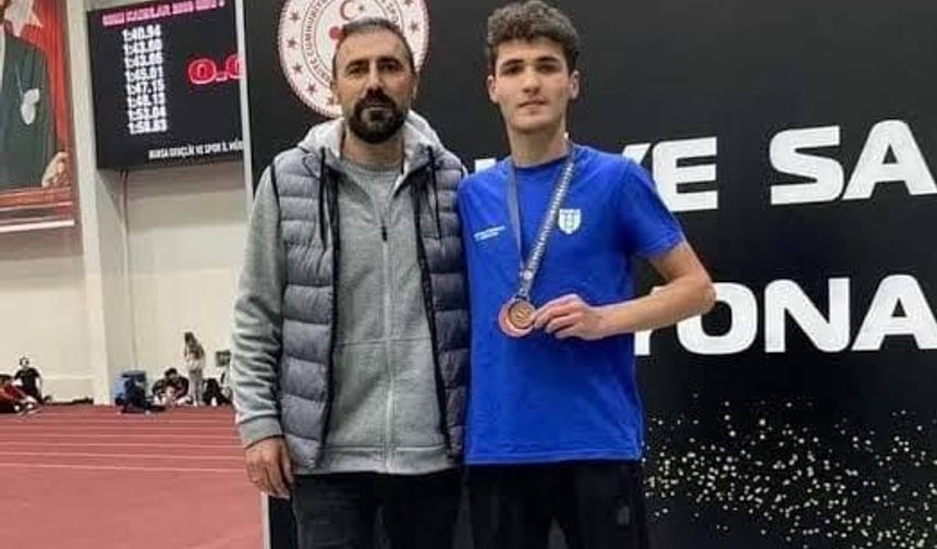 Osmaniyeli Atlet Anıl Tanç Türkiye Şampiyonu Oldu