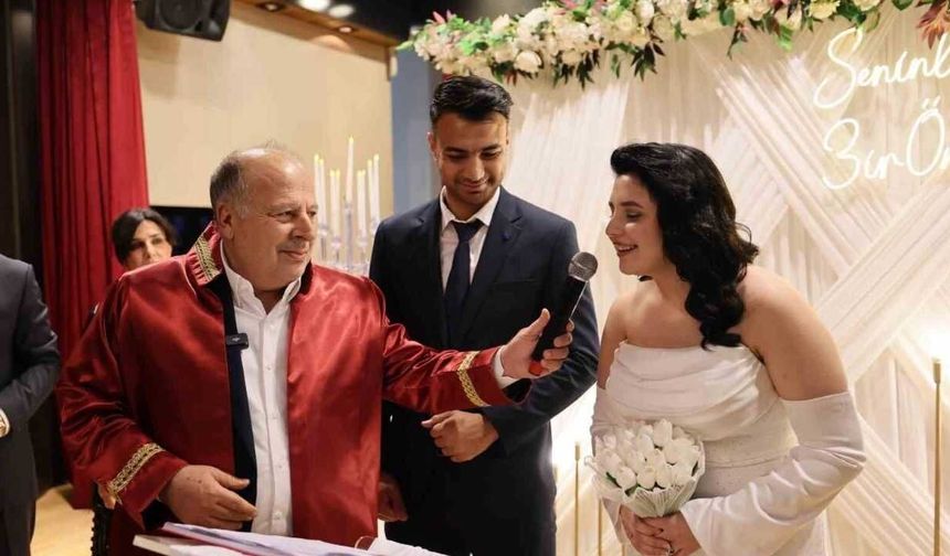 Yüreğir Belediyesi’nden 14 Şubat’a özel toplu nikah töreni