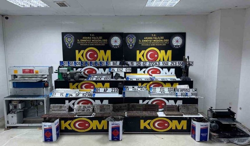 Adana’da sahte plaka atölyelerine baskın 4 tutuklama