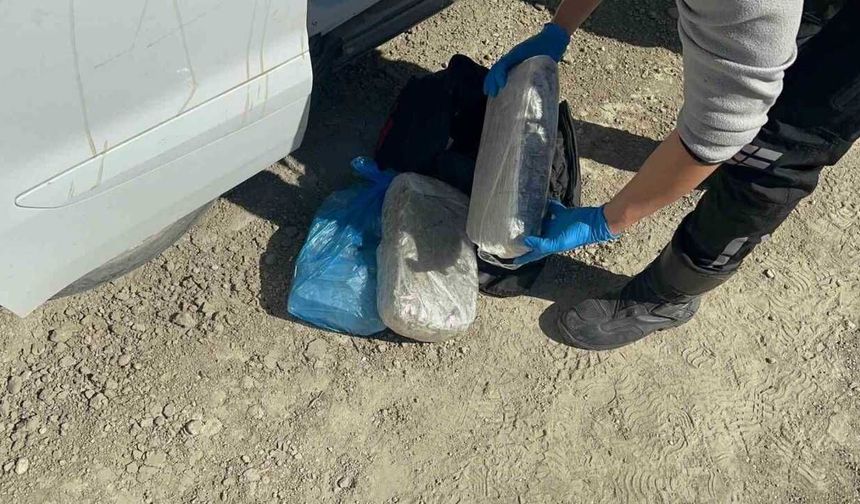 Adana’da yasaklı madde ve silah operasyonu 2 tutuklama