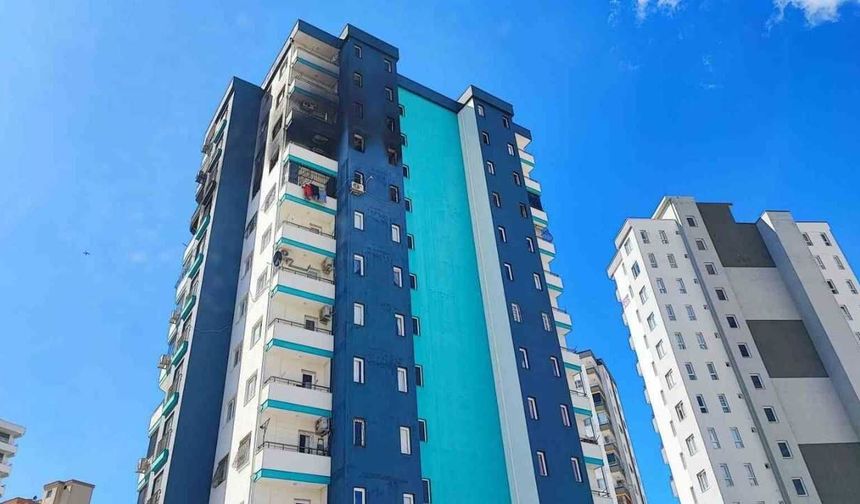 Bebeği Götürülünce Evi Yaktığı Öne Sürülen Kadın Faciaya Neden Oluyordu