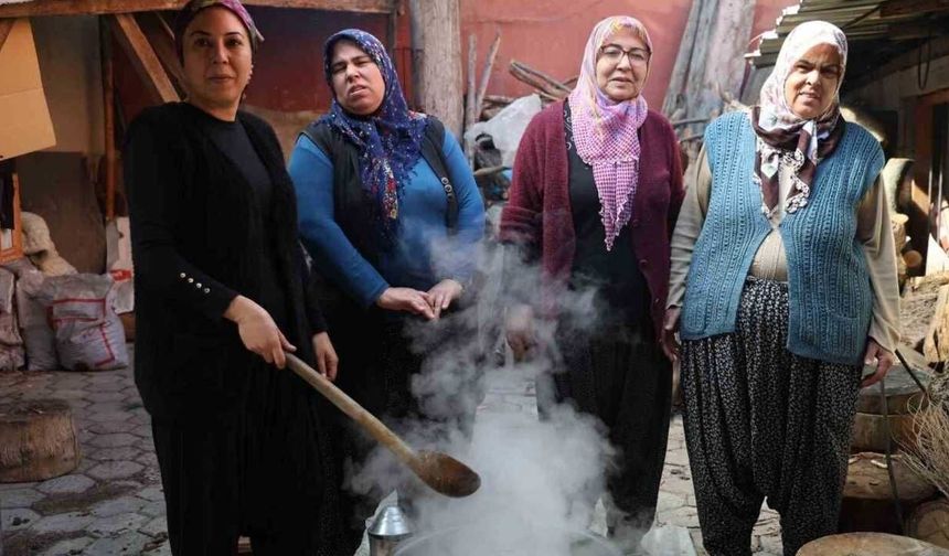 Doğadaki Zehirli Ot Kara Kazanda Şifaya Dönüşüyor