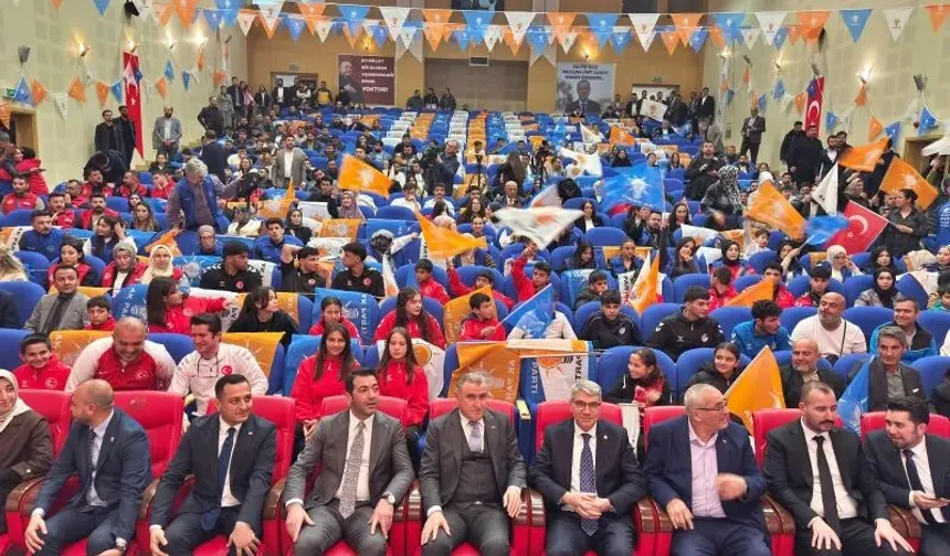 Gençlik ve Spor Bakanı Bak: Türkiye Gençlere Büyük İmkânlar Sunuyor