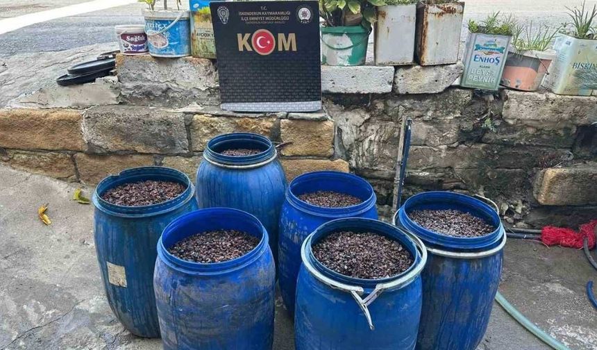 Hatay’da 790 litre kaçak alkol ele geçirildi