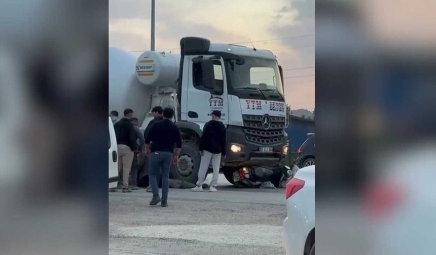 Hatay’da beton mikseriyle çarpışan motosiklet sürücüsü yaralandı