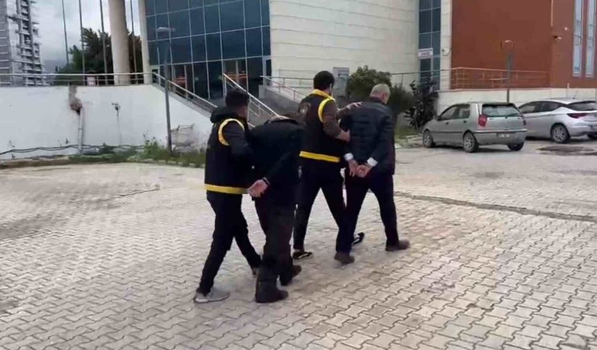 İskenderun’da aranan 2 kişi yakalandı: 1 tutuklama