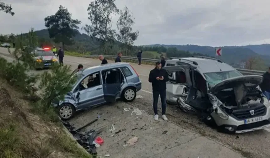 Kadirli-Andırın Yolunda Korkutan Kaza: 6 Yaralı