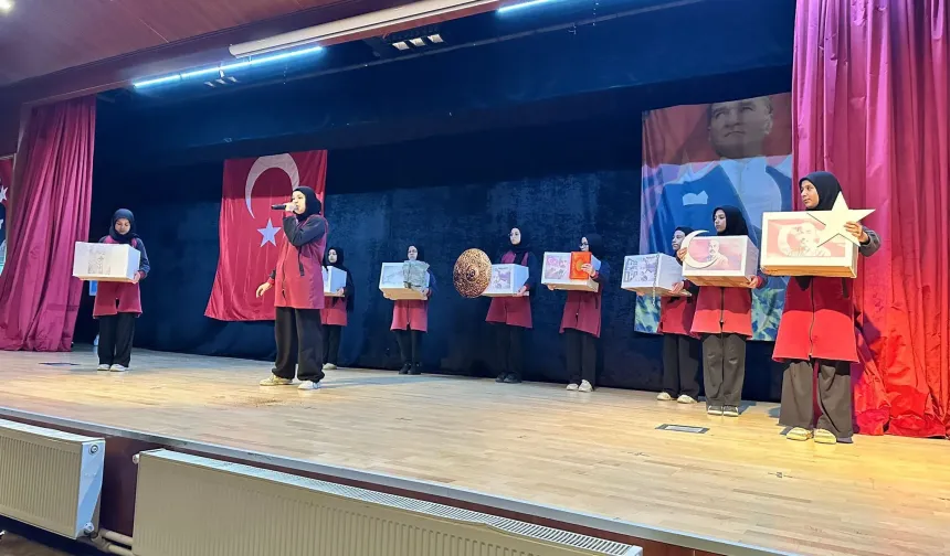 Kadirli’de “İstiklal’den Yükselen Sesler” Yarışması Düzenlendi