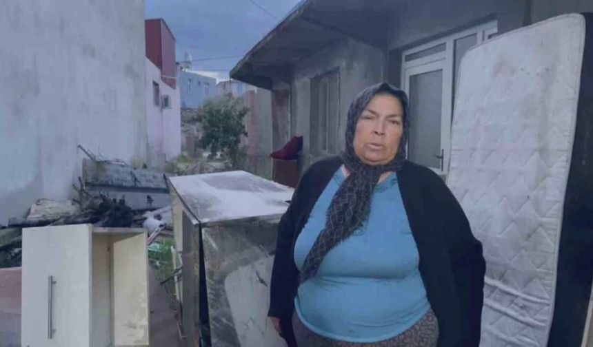 Kumlu’da bayram günü yangın: Eşyalar küle döndü