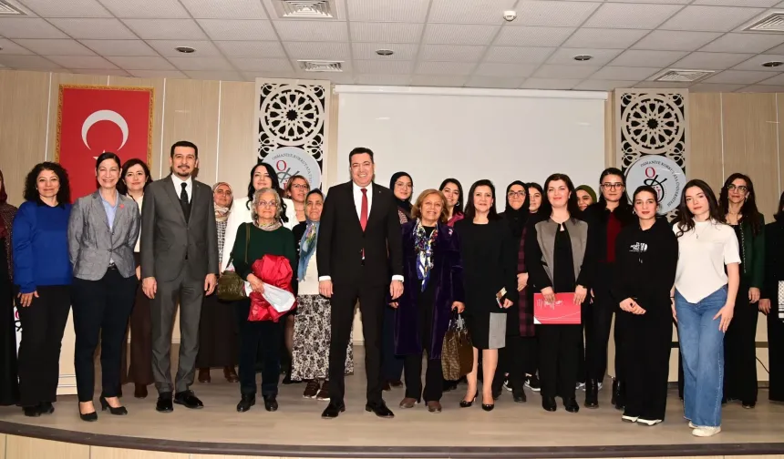 OKÜ’de 8 Mart Paneli Kadın Sağlığı Toplumsal Cinsiyet Perspektifiyle Ele Alındı