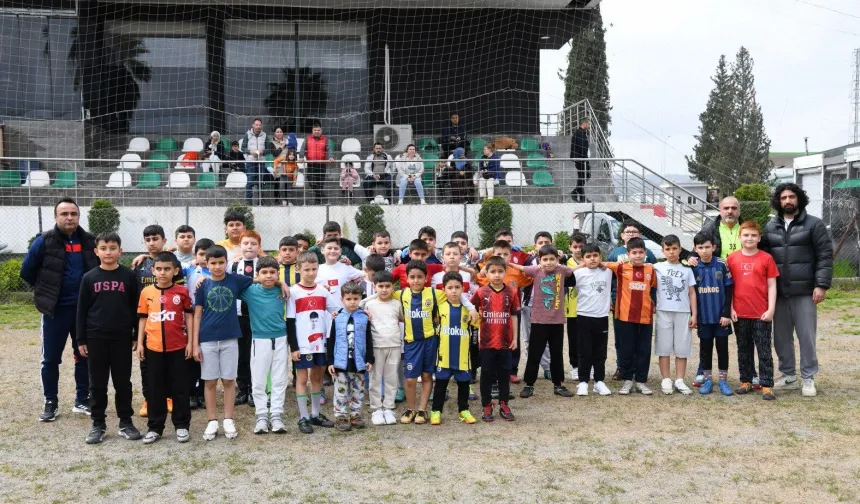 Osmaniye Belediyesi’nden Örnek Proje Yüzlerce Sporcu Eğitime Alındı