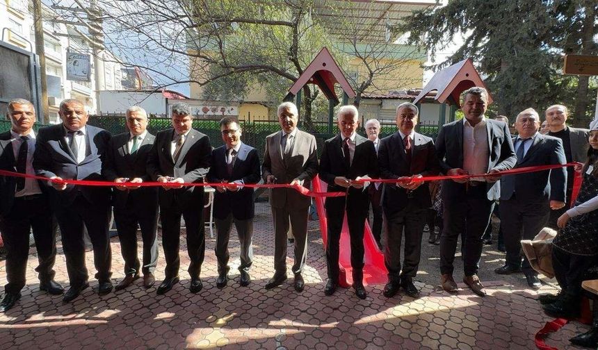 Osmaniye Mithatpaşa İlkokulu’nda Anlamlı Sergi: Atıklar Sanata Dönüştü