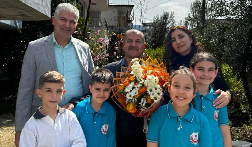 Osmaniye’de Bayramda Anlamlı Vefa Örneği, Emekli Öğretmenler Unutulmadı